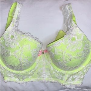 Victoria’s Secret Bra